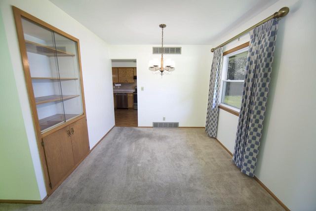 10520 W Monastery DRIVE, Franklin, WI 53132