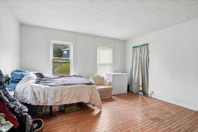 60 Avery Street, Laconia, NH 03246