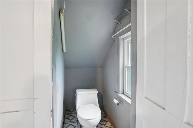 60 Avery Street, Laconia, NH 03246