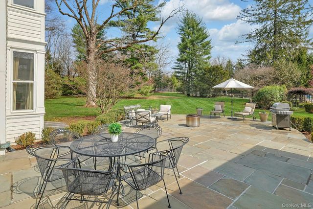 34 Park Road, Scarsdale, NY 10583