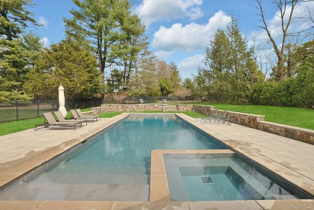 34 Park Road, Scarsdale, NY 10583