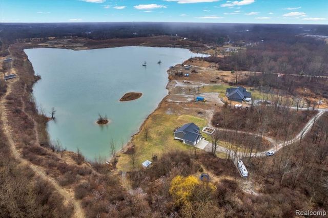 1881 S Lake George Road, Attica, MI 48412