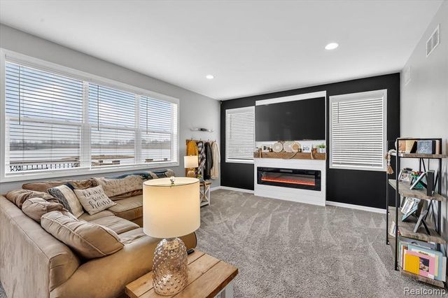 1881 S Lake George Road, Attica, MI 48412