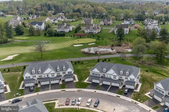 44 PARRY WAY, Warminster, PA 18974