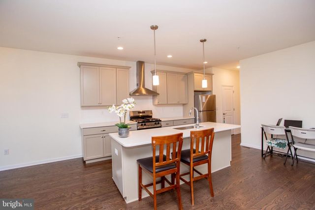 44 PARRY WAY, Warminster, PA 18974