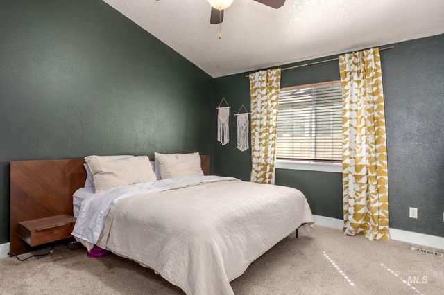 11439 Tempe Lane, Star, ID 83669