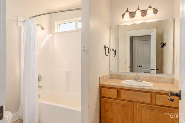 11439 Tempe Lane, Star, ID 83669