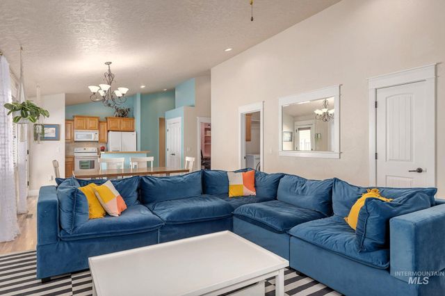 11439 Tempe Lane, Star, ID 83669