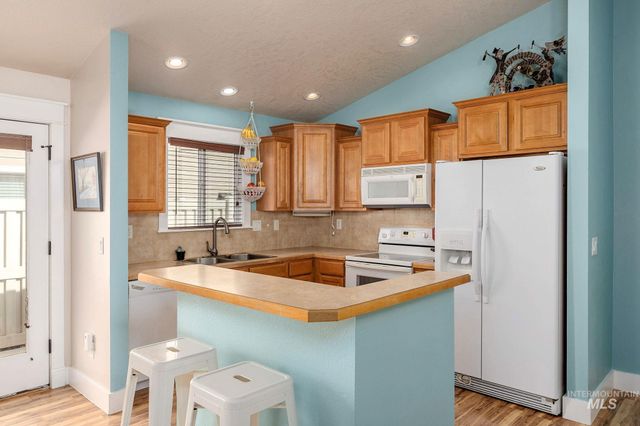 11439 Tempe Lane, Star, ID 83669