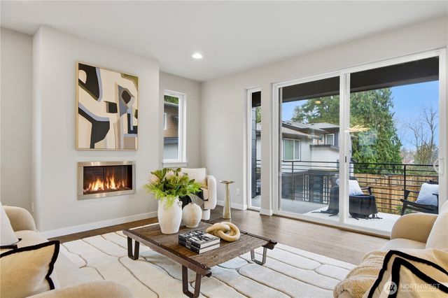 8328 138th Lane SE, Newcastle, WA 98059