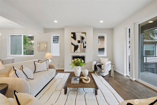 8328 138th Lane SE, Newcastle, WA 98059