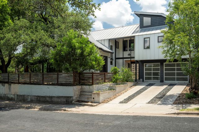 913 Christopher ST, Austin, TX 78704