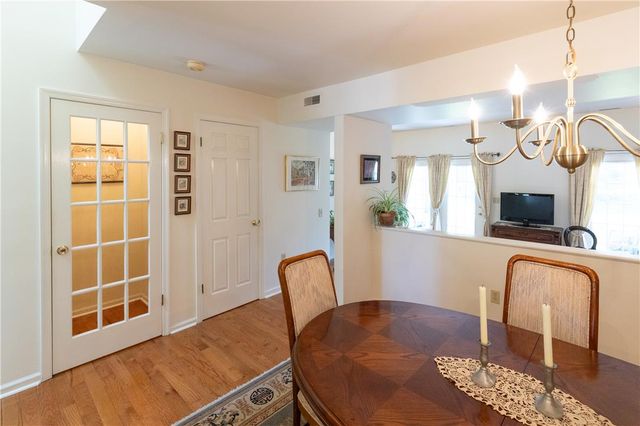 122 Founders Court, Bethlehem City, PA 18020