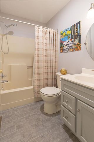 122 Founders Court, Bethlehem City, PA 18020