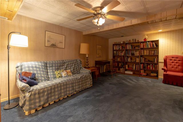 122 Founders Court, Bethlehem City, PA 18020