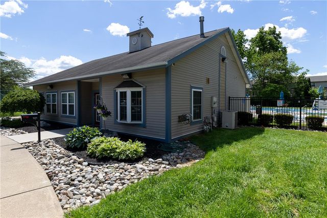 122 Founders Court, Bethlehem City, PA 18020