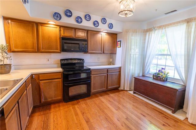 122 Founders Court, Bethlehem City, PA 18020