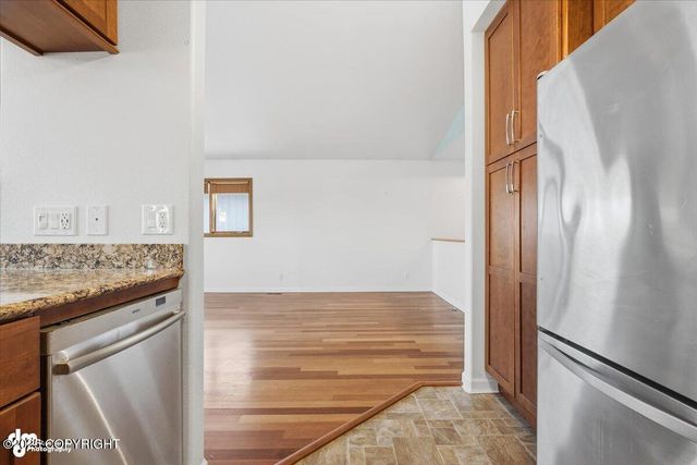 4100 McLean Place, Anchorage, AK 99504