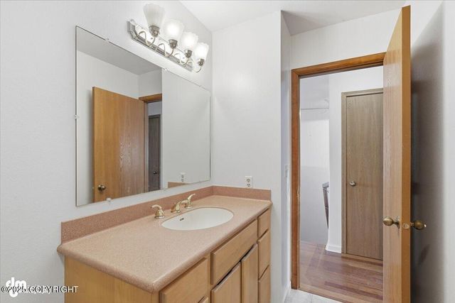 4100 McLean Place, Anchorage, AK 99504