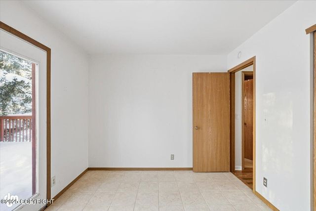 4100 McLean Place, Anchorage, AK 99504