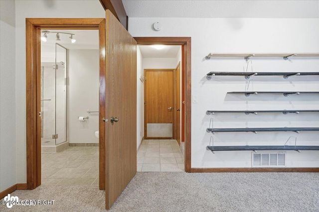 4100 McLean Place, Anchorage, AK 99504