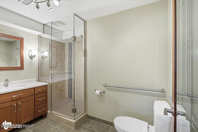 4100 McLean Place, Anchorage, AK 99504