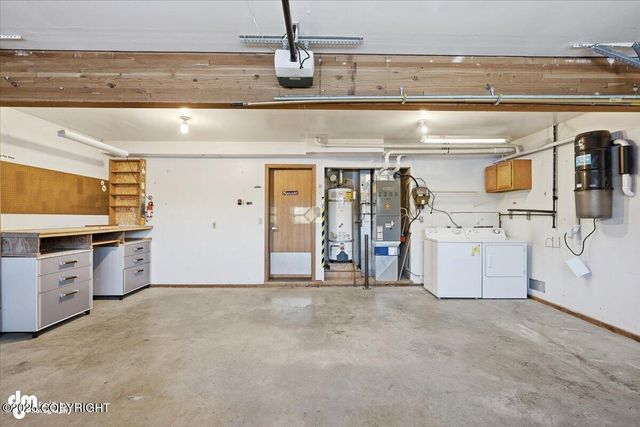 4100 McLean Place, Anchorage, AK 99504