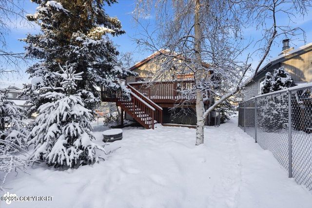 4100 McLean Place, Anchorage, AK 99504