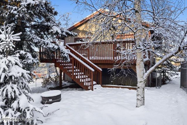 4100 McLean Place, Anchorage, AK 99504