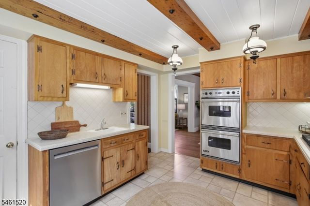 1 Wootton Rd, Essex Fells Twp., NJ 07021