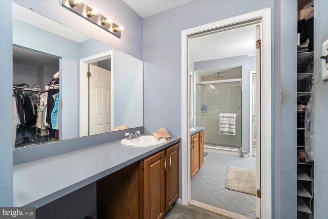 4 THERESA DR, Lawrenceville, NJ 08648