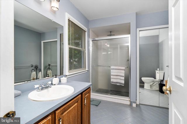 4 THERESA DR, Lawrenceville, NJ 08648