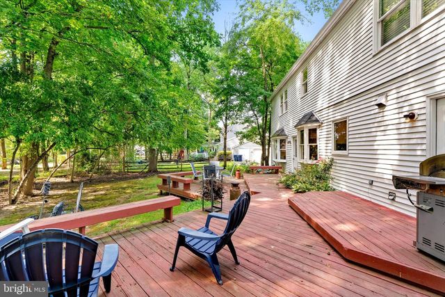 4 THERESA DR, Lawrenceville, NJ 08648