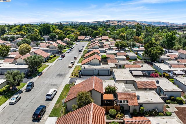 1550 Calle Enrique, Pleasanton, CA 94566