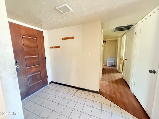 20619 N 21ST Street, Phoenix, AZ 85024