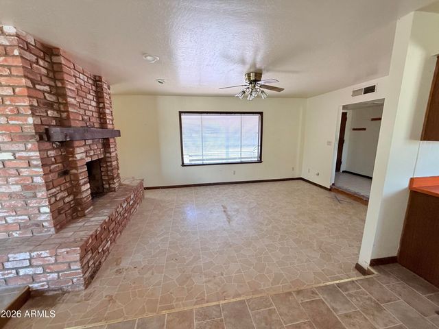 20619 N 21ST Street, Phoenix, AZ 85024