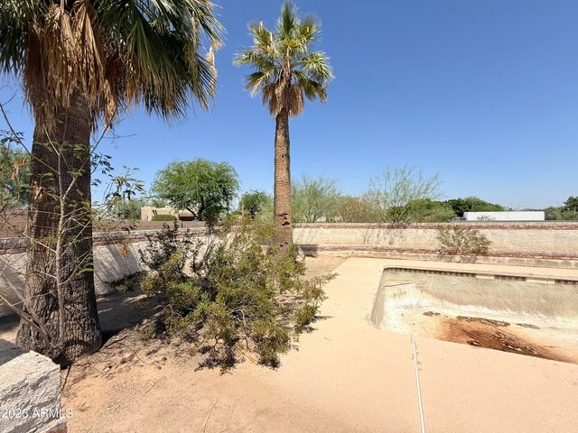 20619 N 21ST Street, Phoenix, AZ 85024