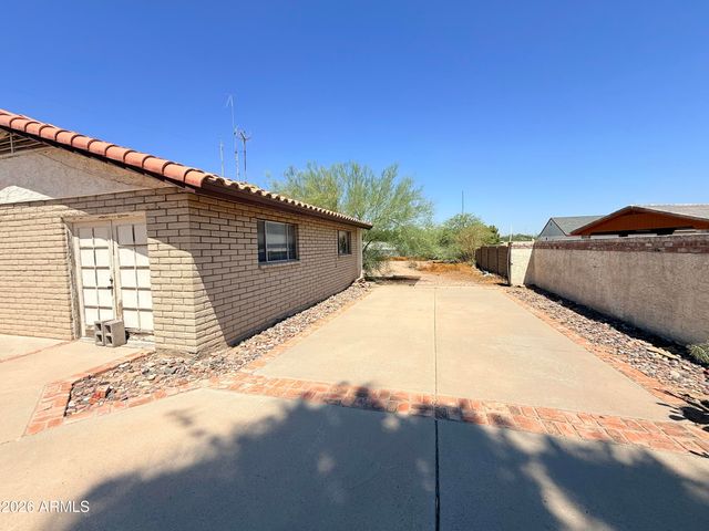 20619 N 21ST Street, Phoenix, AZ 85024