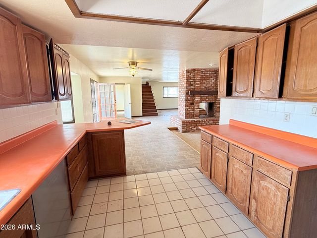 20619 N 21ST Street, Phoenix, AZ 85024