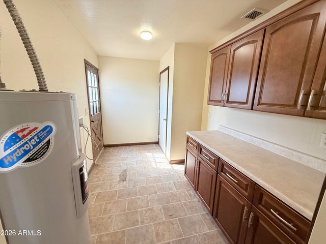 20619 N 21ST Street, Phoenix, AZ 85024