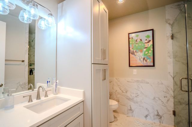 2320 Kellie Brooke RD, Spicewood, TX 78669
