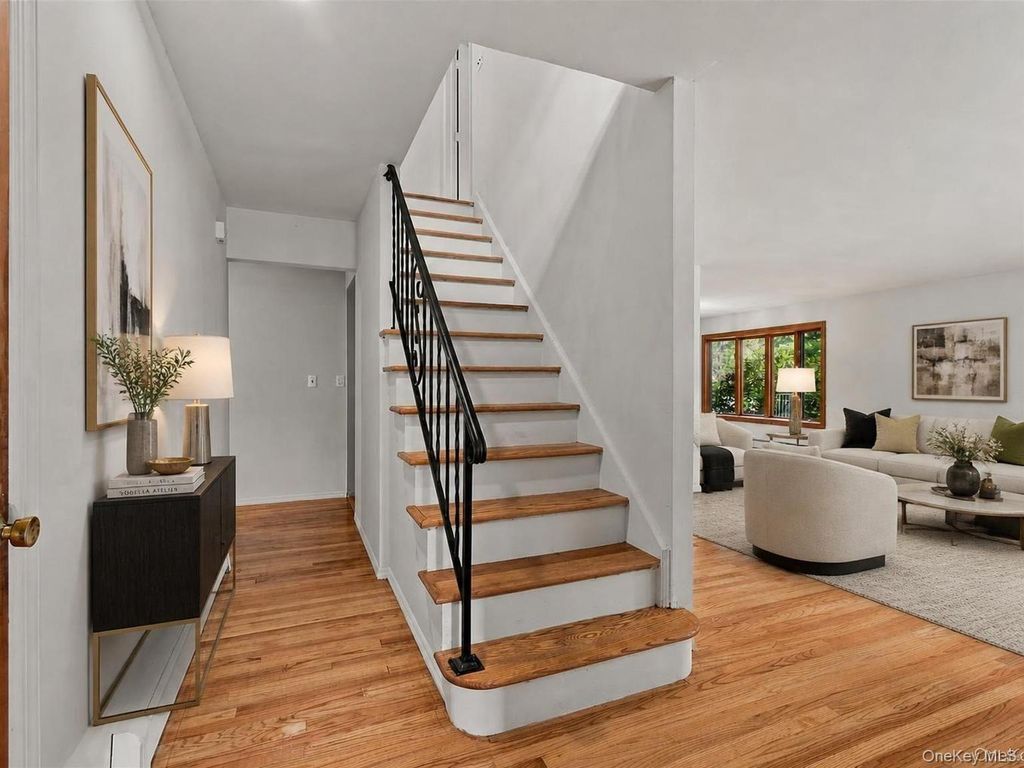 43 Tanya Lane, Mahopac, NY 10541 — photo 5