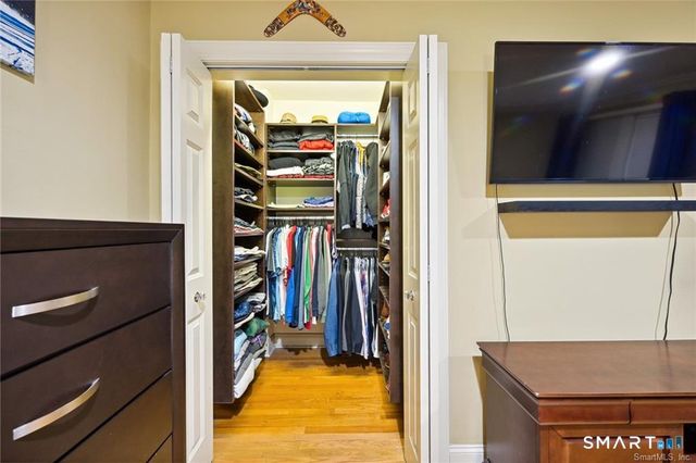 833 Summer Street 2E, Stamford, CT 06901