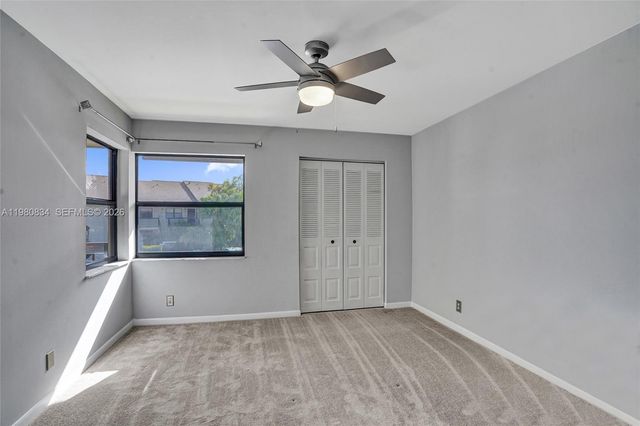 7681 Tahiti Lane 205, Lake Worth, FL 33467
