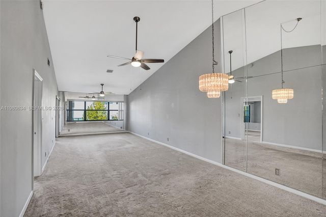 7681 Tahiti Lane 205, Lake Worth, FL 33467