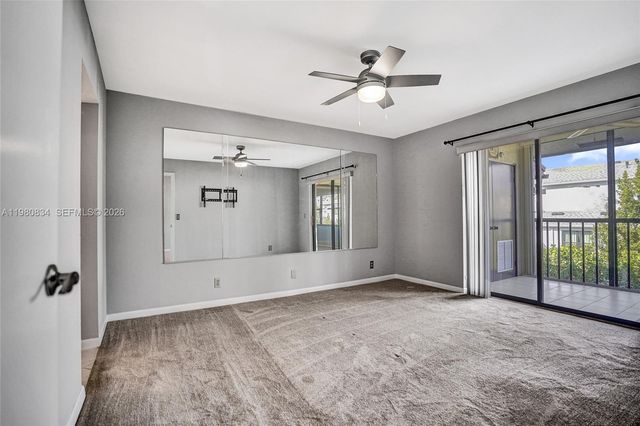 7681 Tahiti Lane 205, Lake Worth, FL 33467