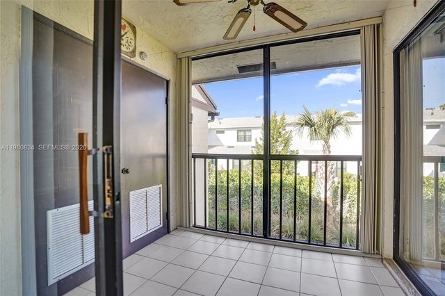 7681 Tahiti Lane 205, Lake Worth, FL 33467