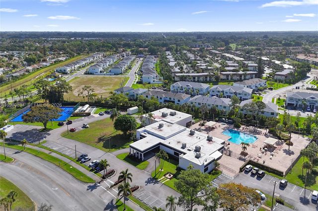 7681 Tahiti Lane 205, Lake Worth, FL 33467