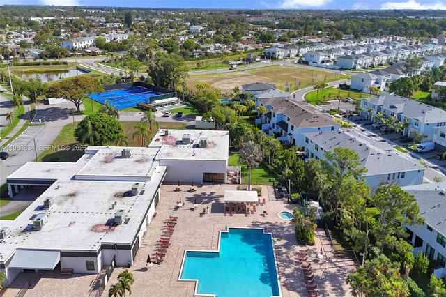 7681 Tahiti Lane 205, Lake Worth, FL 33467