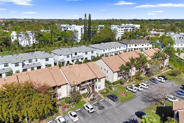 7681 Tahiti Lane 205, Lake Worth, FL 33467
